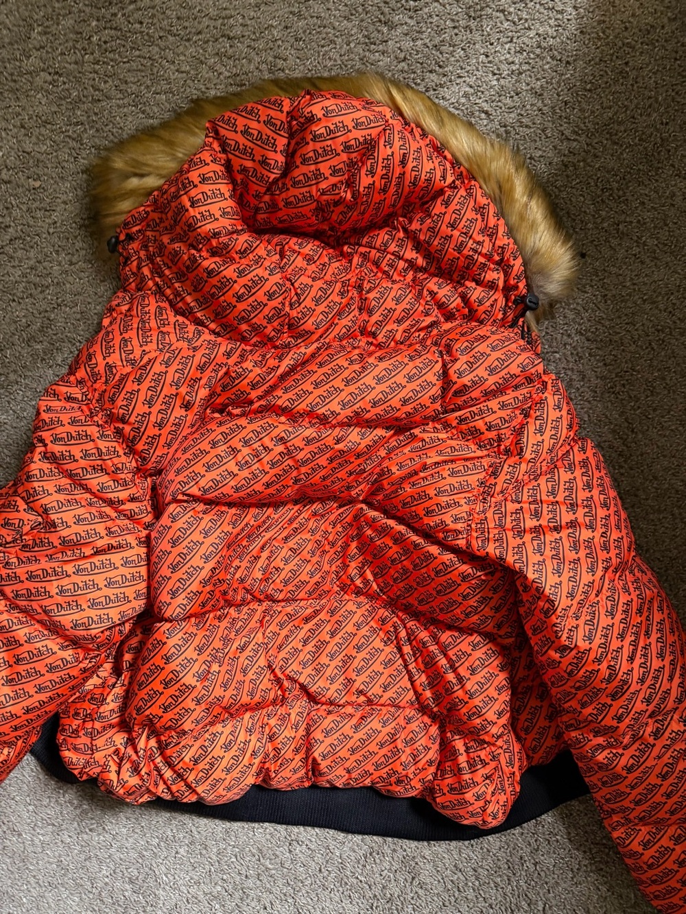 Von Dutch Orange All-Over Logo Puffer Jacket with Fur-Trim Hood - Picture 4 of 7